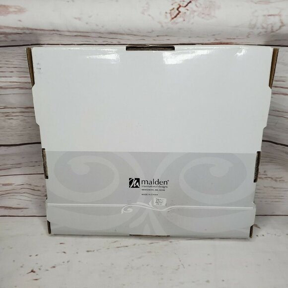 Malden International Design Embossed Teddy & Baby Design Baby Frame - Picture 4 of 10